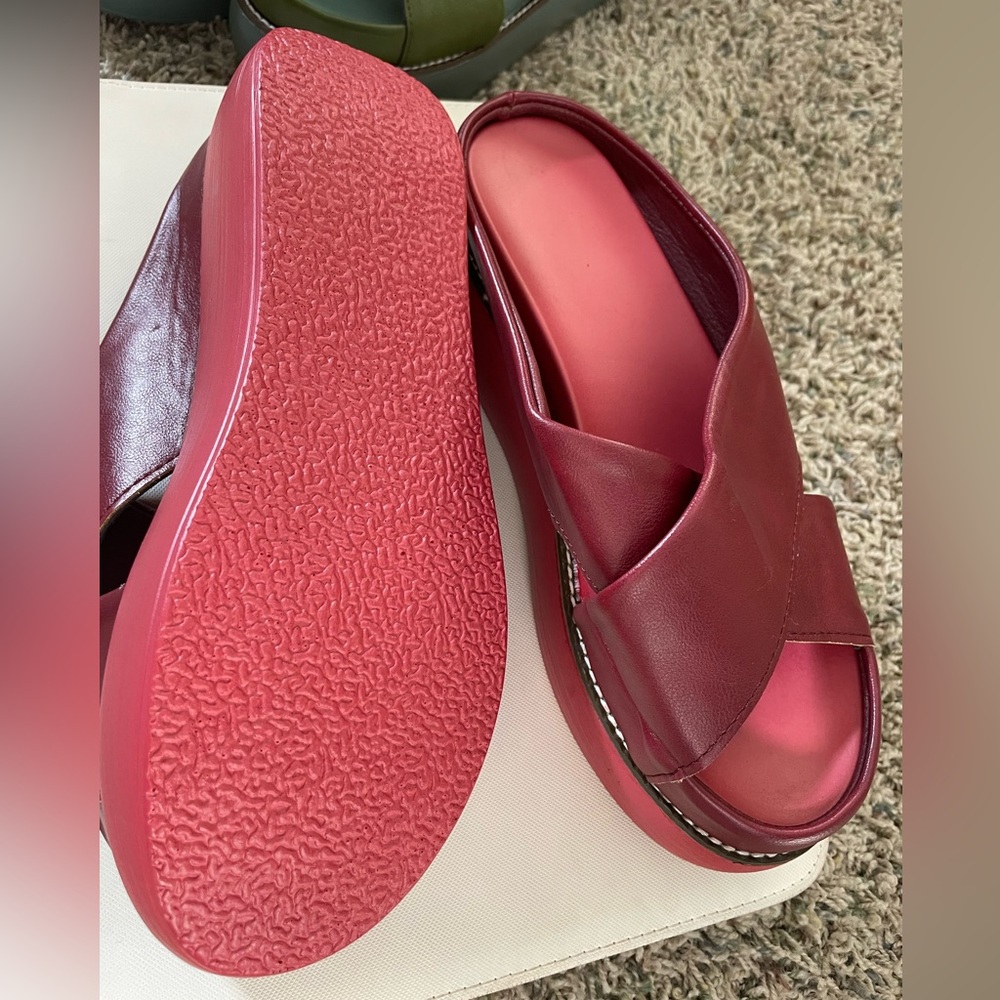 Platform slides. Brand new